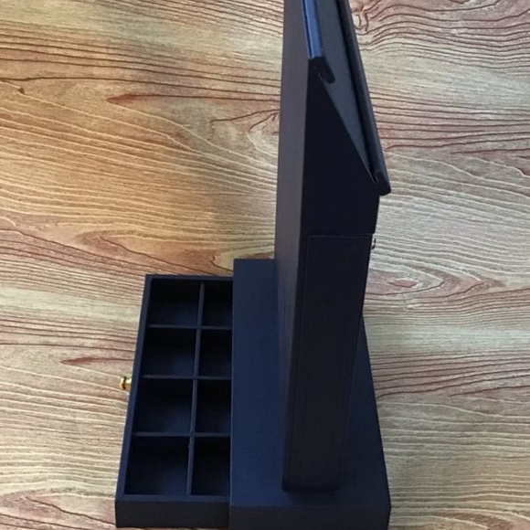 Jewelry Display Case Navy Faux Leather with lock a - Picture 6 of 8